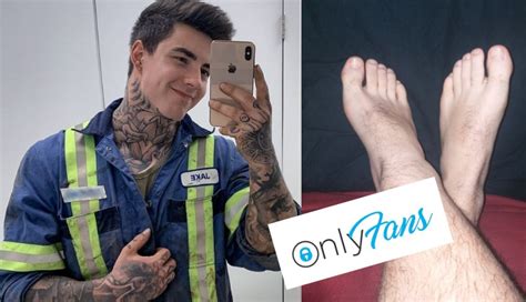 onlyfans mens feet|Man makes $4,000 a month selling sexy photos of。